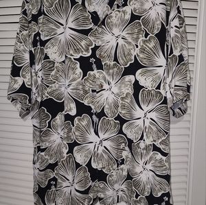 Tommy Bahama XL botton down shirt